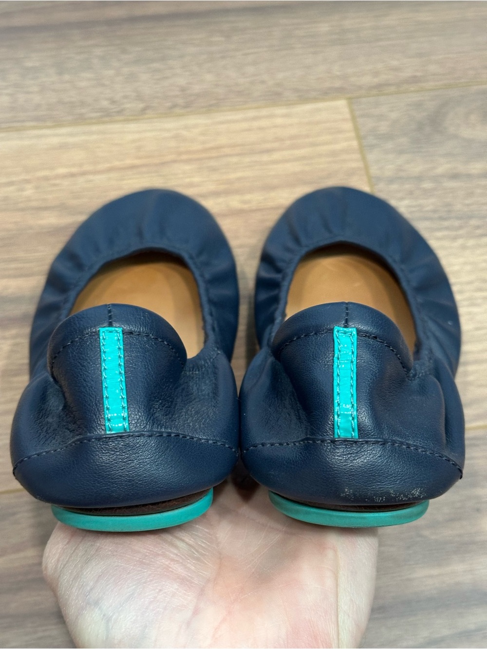 Tieks by Gavrieli Leather Foldable Ballet Flats Teal Soles in Navy Blue Size 9 - Picture 4 of 10